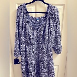 Old Navy Ditzy Print Long Sleeve Dress